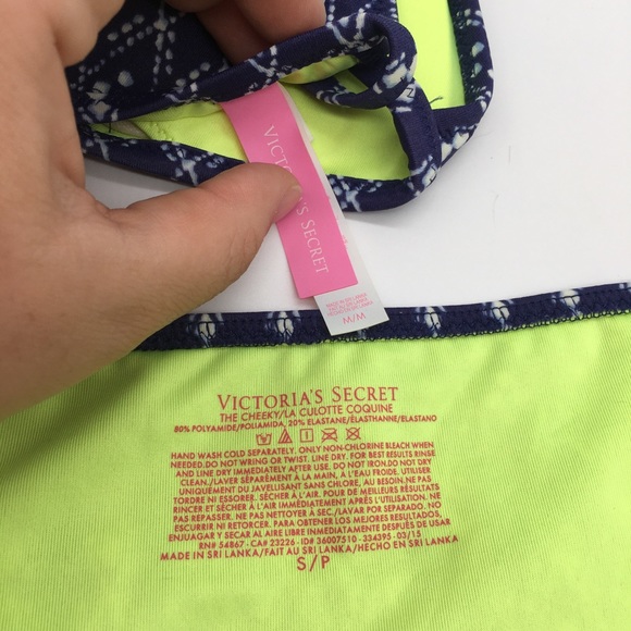 Victoria’s Secret navy geometric cheeky bikini set - Picture 5 of 6